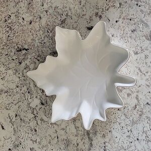 Leaf Shaped Bowl